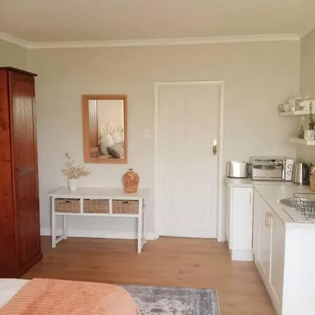 Charming Studio In Stellenbosch - The Valley Stay Buitenkant foto